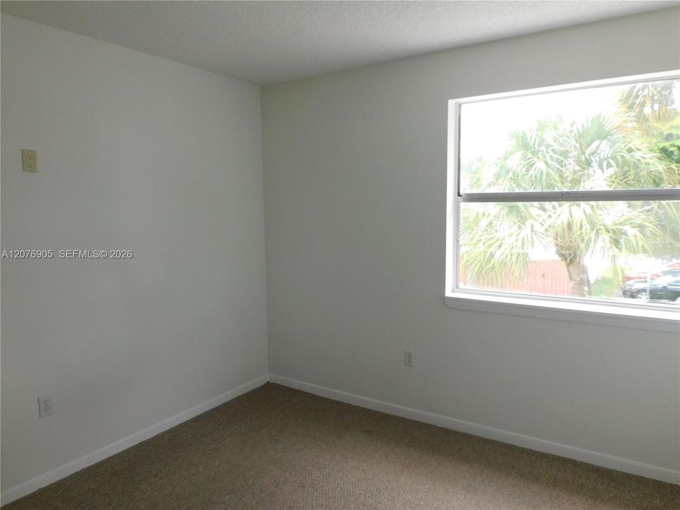 2nd Bedroom - no rear neighbors