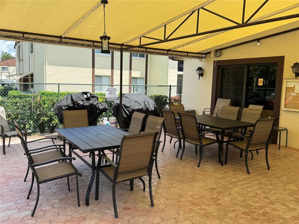 En Renta: $1,749 (2 camas, 2 baños, 920 Pies cuadrados)