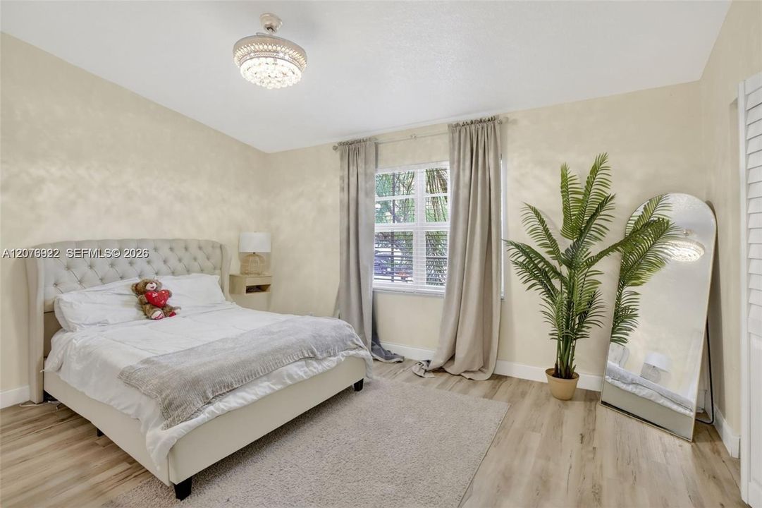 En Venta: $450,000 (3 camas, 2 baños, 1596 Pies cuadrados)