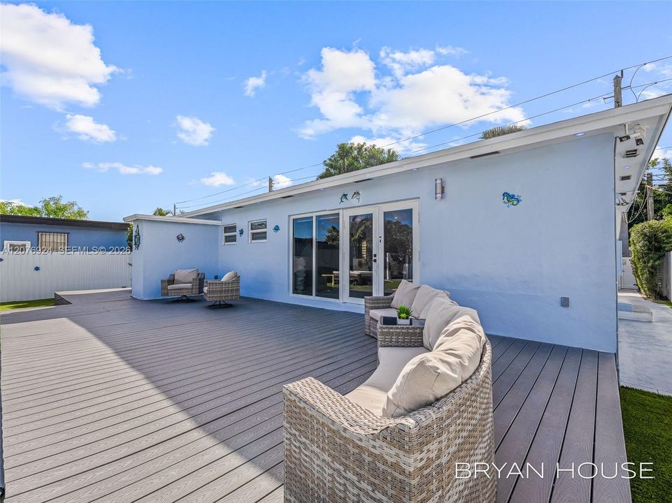 En Venta: $1,790,900 (4 camas, 2 baños, 1379 Pies cuadrados)