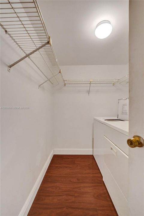 For Rent: $2,900 (3 beds, 2 baths, 1508 Square Feet)