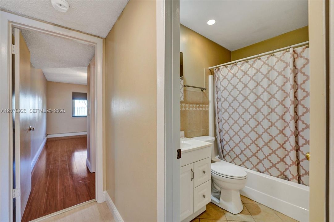 For Rent: $2,900 (3 beds, 2 baths, 1508 Square Feet)