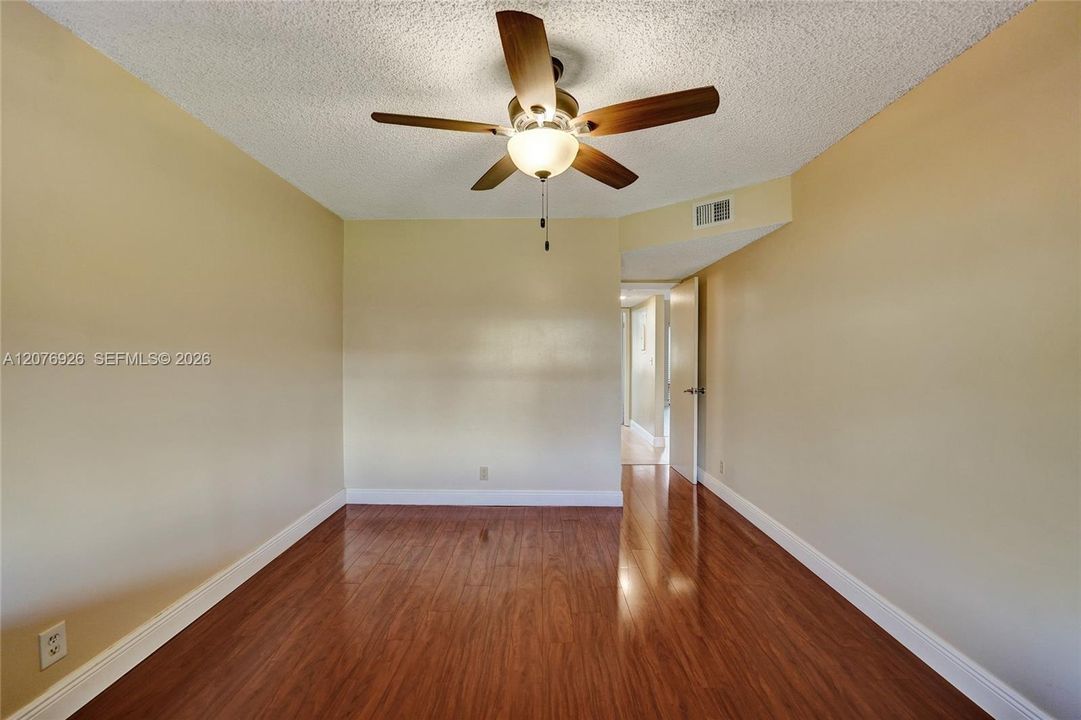 For Rent: $2,900 (3 beds, 2 baths, 1508 Square Feet)
