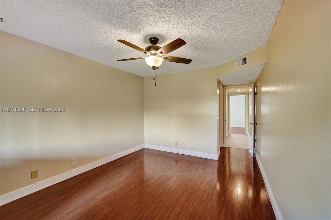 For Rent: $2,900 (3 beds, 2 baths, 1508 Square Feet)