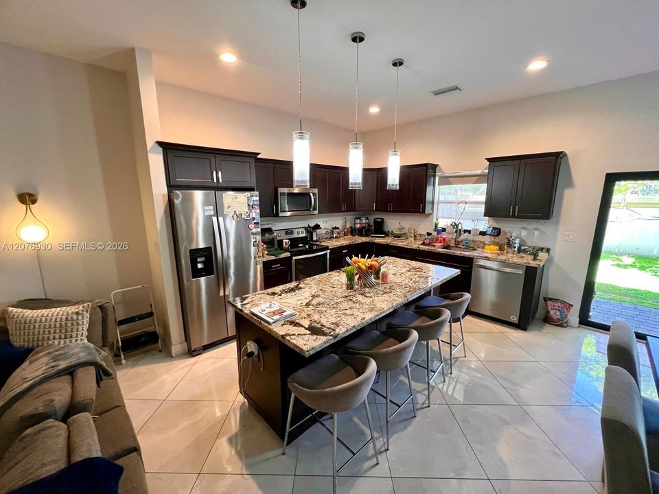 For Sale: $540,000 (3 beds, 2 baths, 1992 Square Feet)