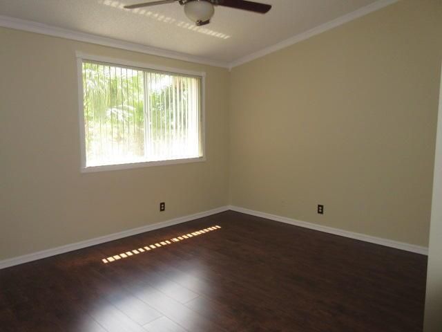 living area 2