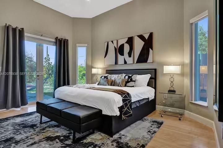 For Sale: $2,600,000 (8 beds, 5 baths, 5193 Square Feet)
