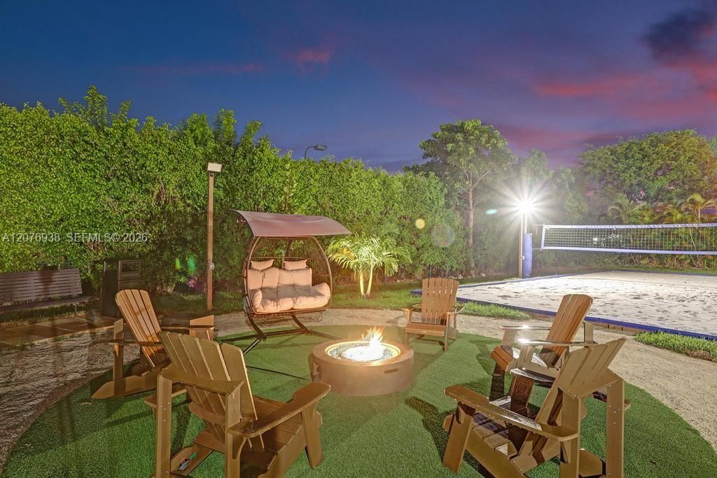 For Sale: $2,600,000 (8 beds, 5 baths, 5193 Square Feet)
