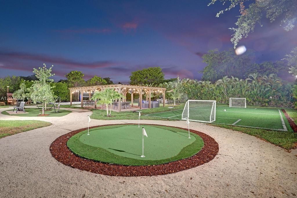 For Sale: $2,600,000 (8 beds, 5 baths, 5193 Square Feet)