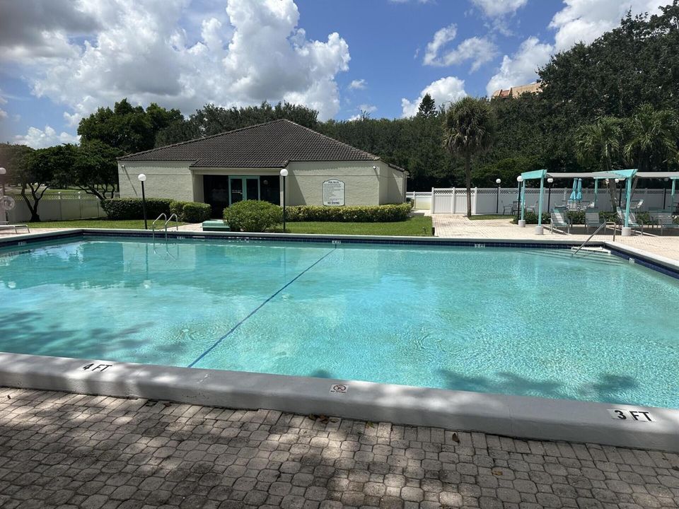 Pool 3