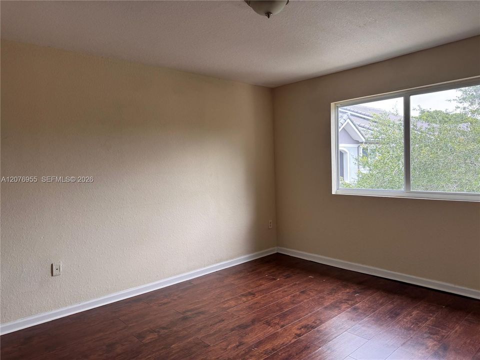 В аренду: $1,795 (2 спален, 2 ванн, 895 Квадратных фут)