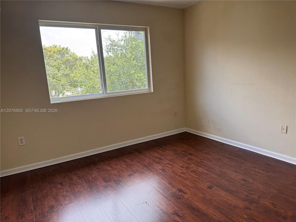 В аренду: $1,795 (2 спален, 2 ванн, 895 Квадратных фут)