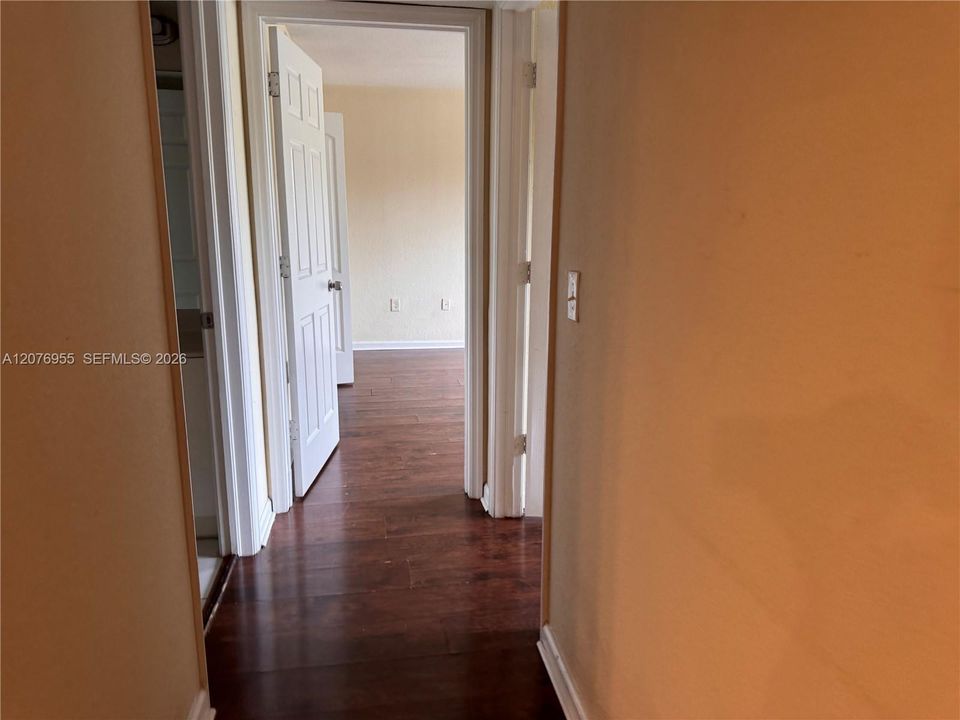 В аренду: $1,795 (2 спален, 2 ванн, 895 Квадратных фут)