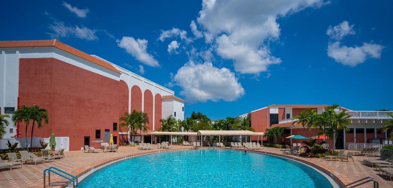 CLUBHOUSE POOL