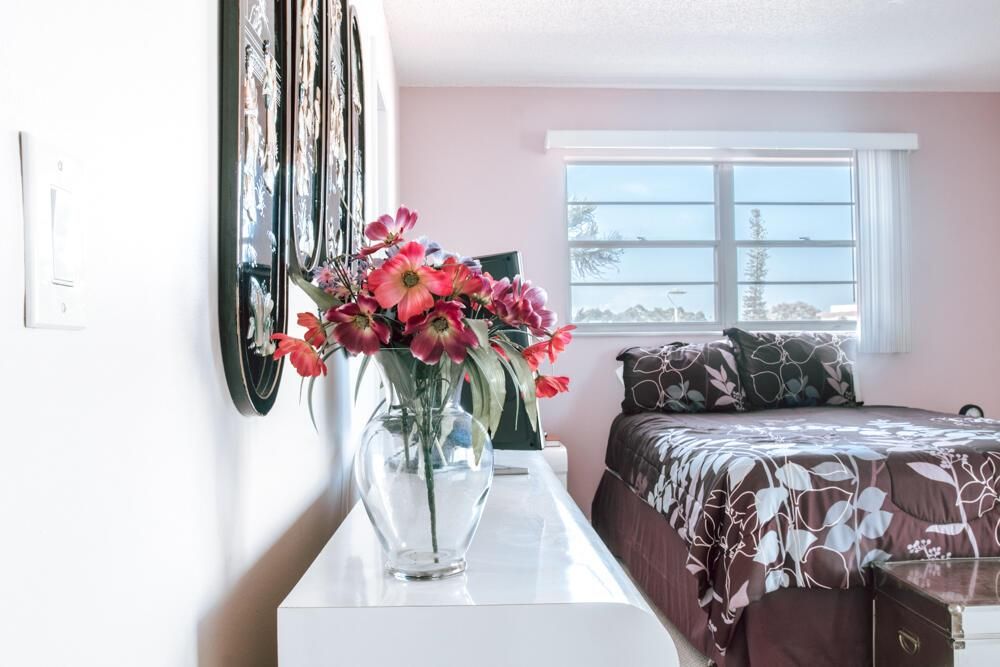 _Bedroom