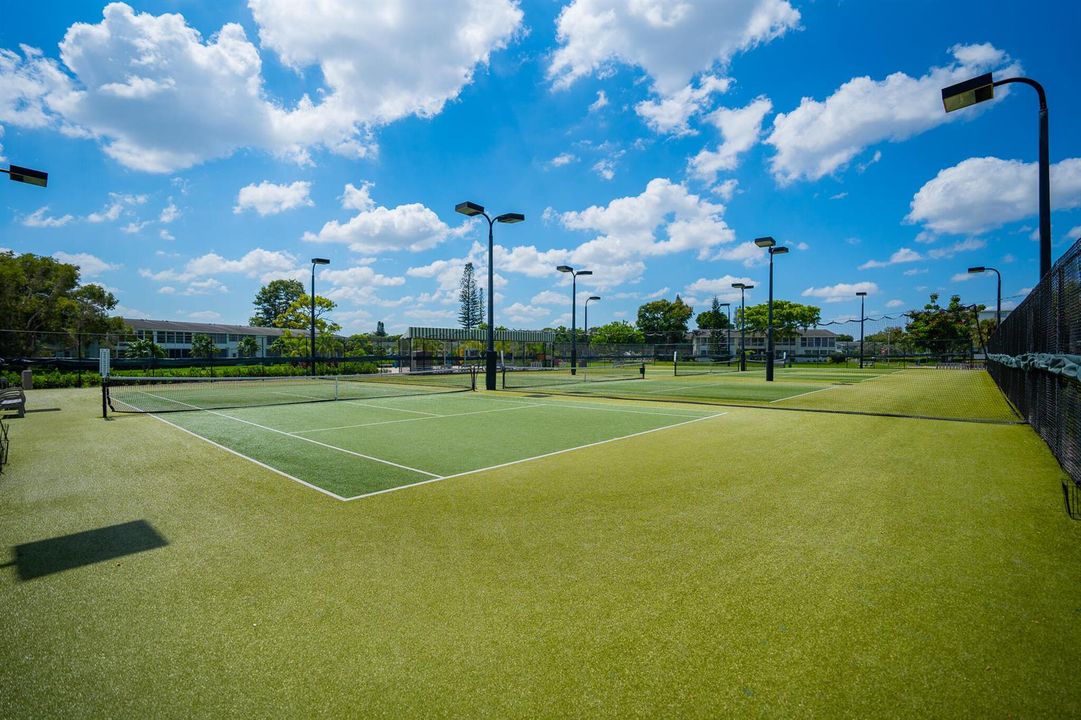 CLUBHOUSE TENNIS-3