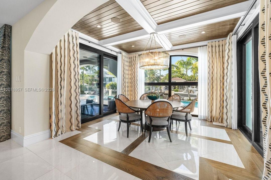 For Sale: $13,700,000 (5 beds, 7 baths, 7398 Square Feet)