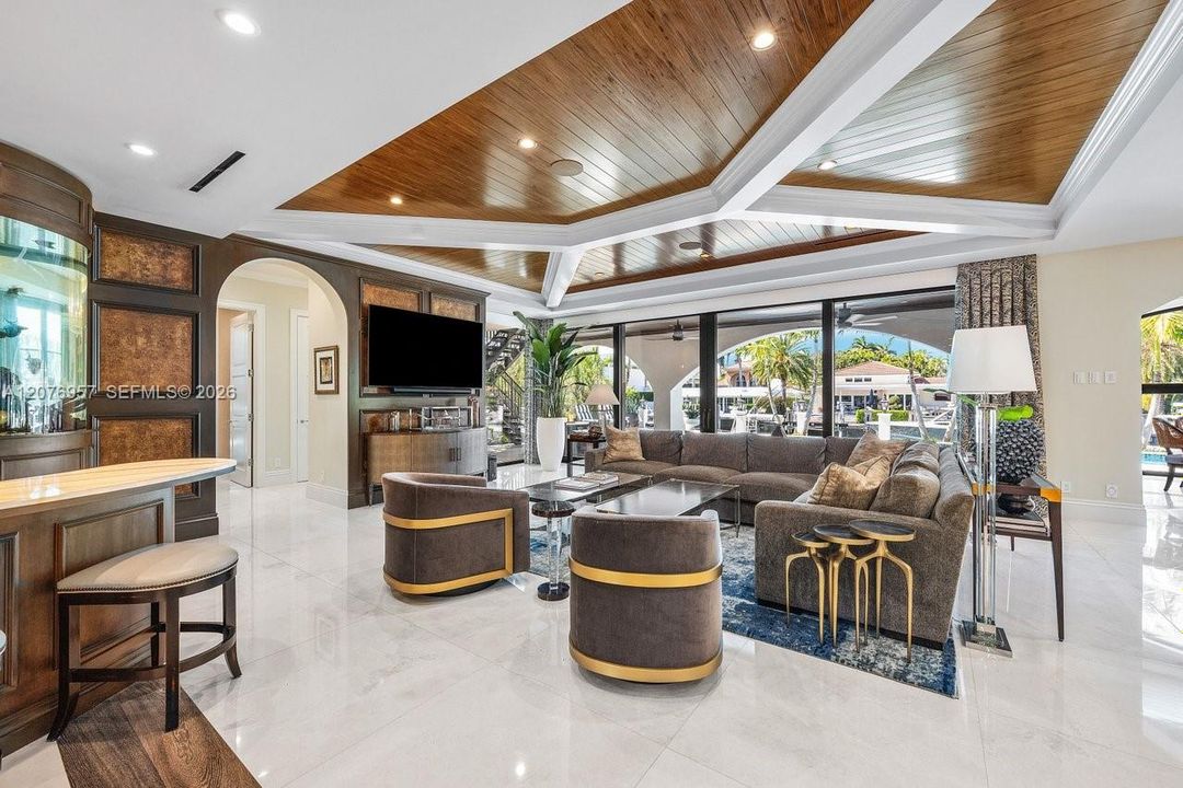 For Sale: $13,700,000 (5 beds, 7 baths, 7398 Square Feet)