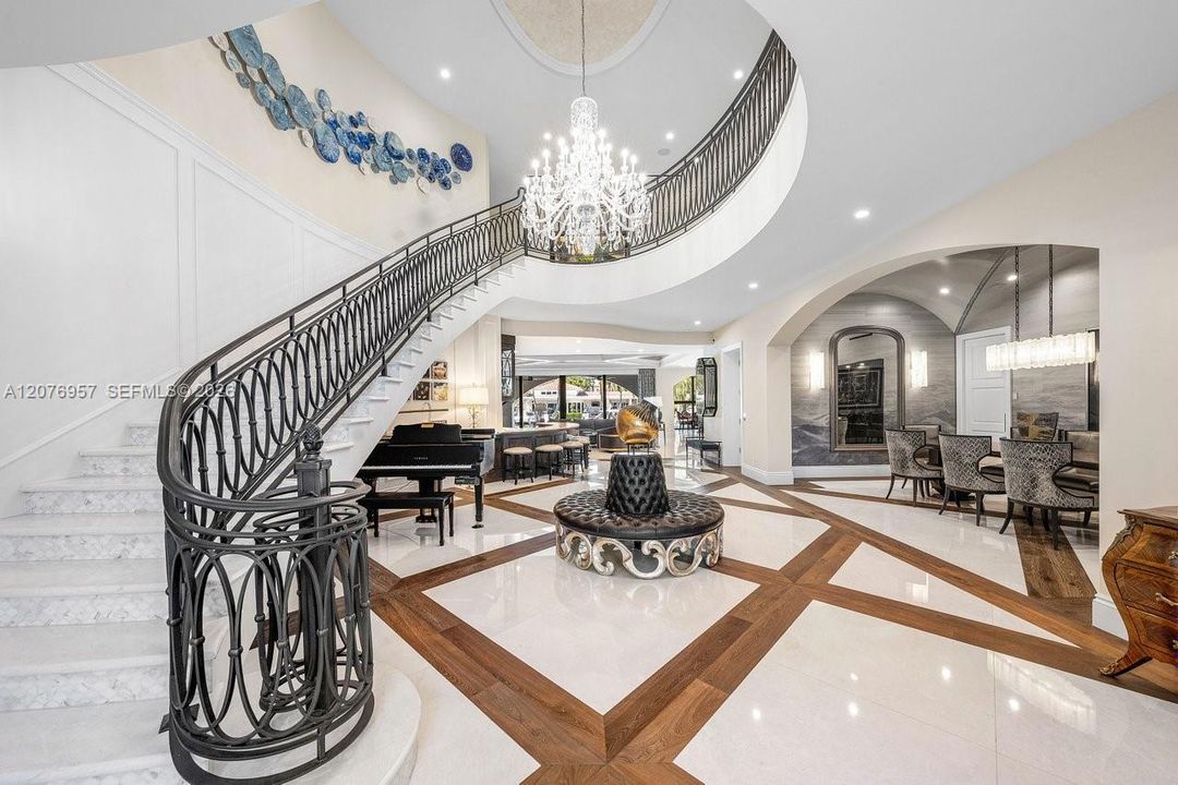 For Sale: $13,700,000 (5 beds, 7 baths, 7398 Square Feet)