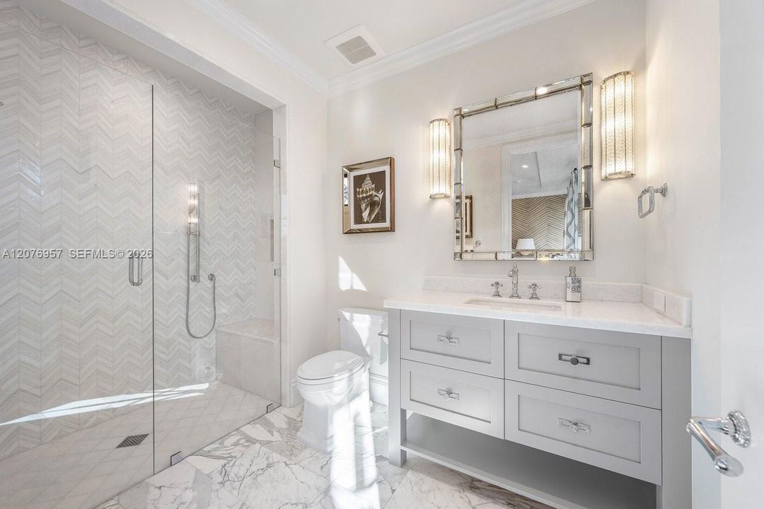 For Sale: $13,700,000 (5 beds, 7 baths, 7398 Square Feet)