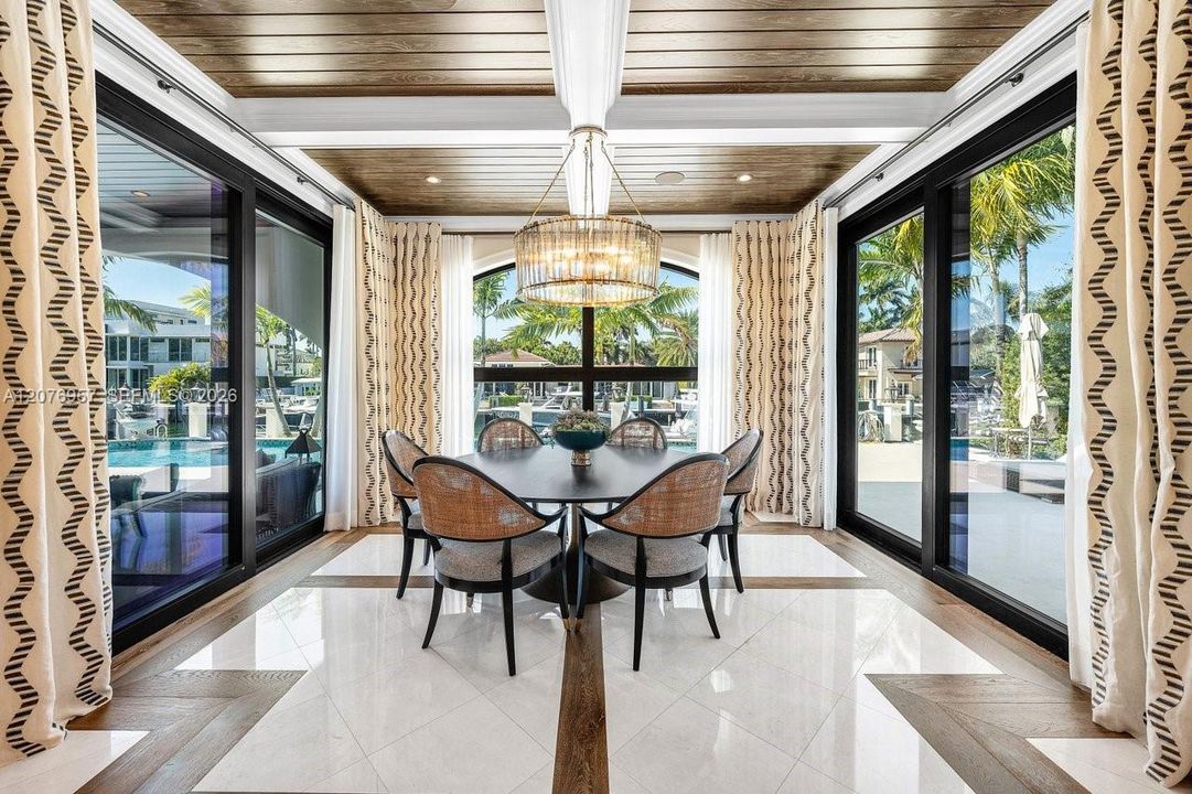 For Sale: $13,700,000 (5 beds, 7 baths, 7398 Square Feet)