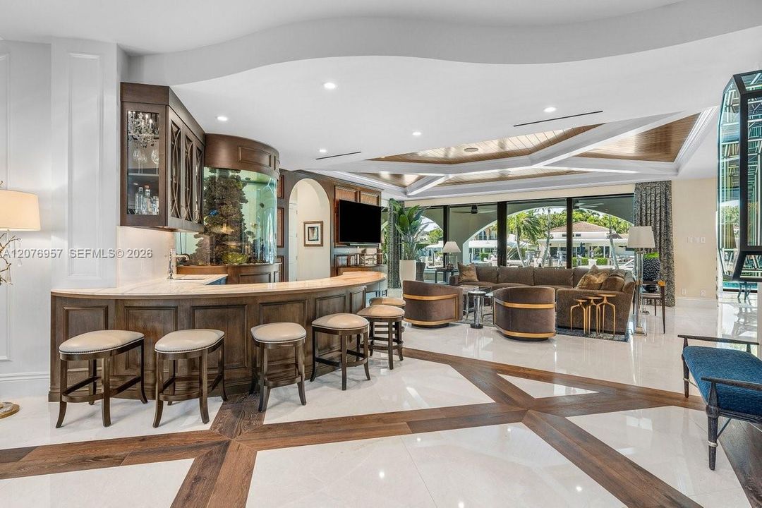 For Sale: $13,700,000 (5 beds, 7 baths, 7398 Square Feet)