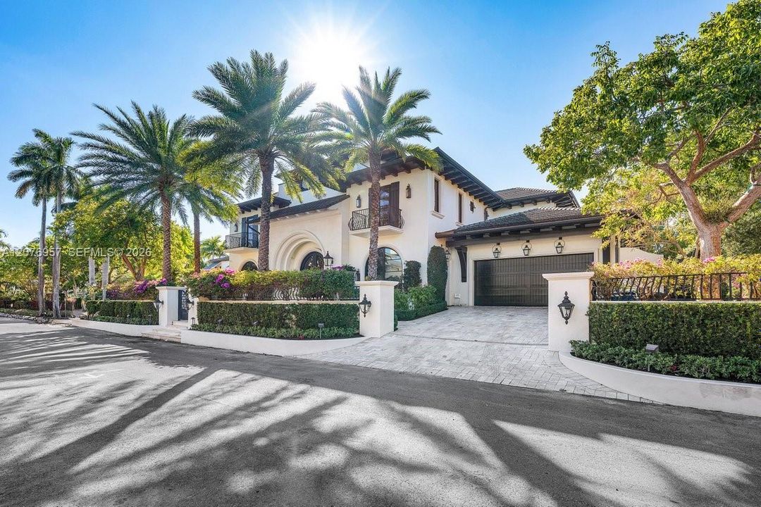 For Sale: $13,700,000 (5 beds, 7 baths, 7398 Square Feet)