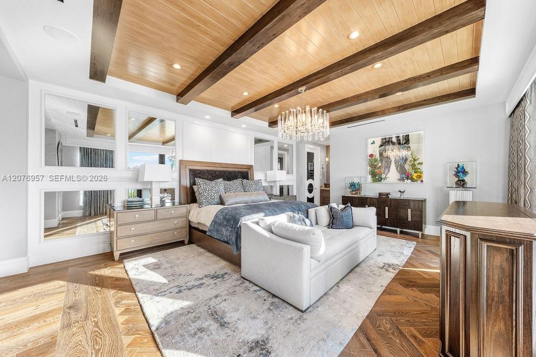 For Sale: $13,700,000 (5 beds, 7 baths, 7398 Square Feet)