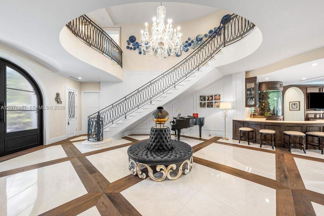 For Sale: $13,700,000 (5 beds, 7 baths, 7398 Square Feet)