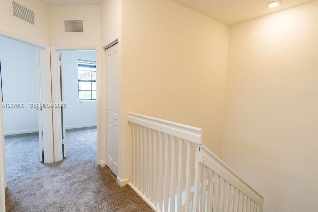 For Sale: $435,000 (3 beds, 2 baths, 1649 Square Feet)