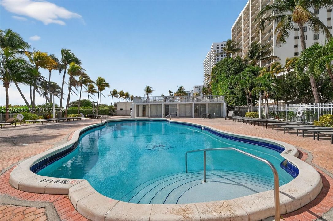 En Venta: $595,000 (2 camas, 1 baños, 1122 Pies cuadrados)