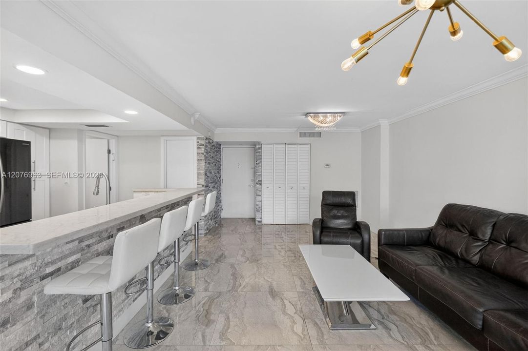 En Venta: $595,000 (2 camas, 1 baños, 1122 Pies cuadrados)