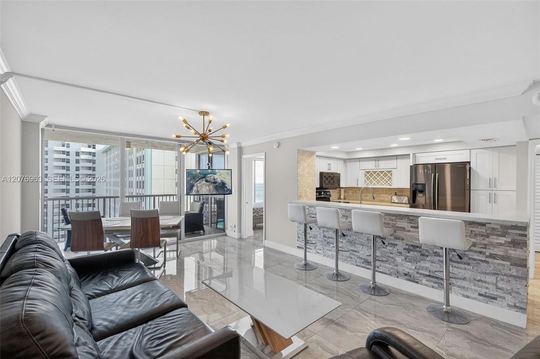 En Venta: $595,000 (2 camas, 1 baños, 1122 Pies cuadrados)