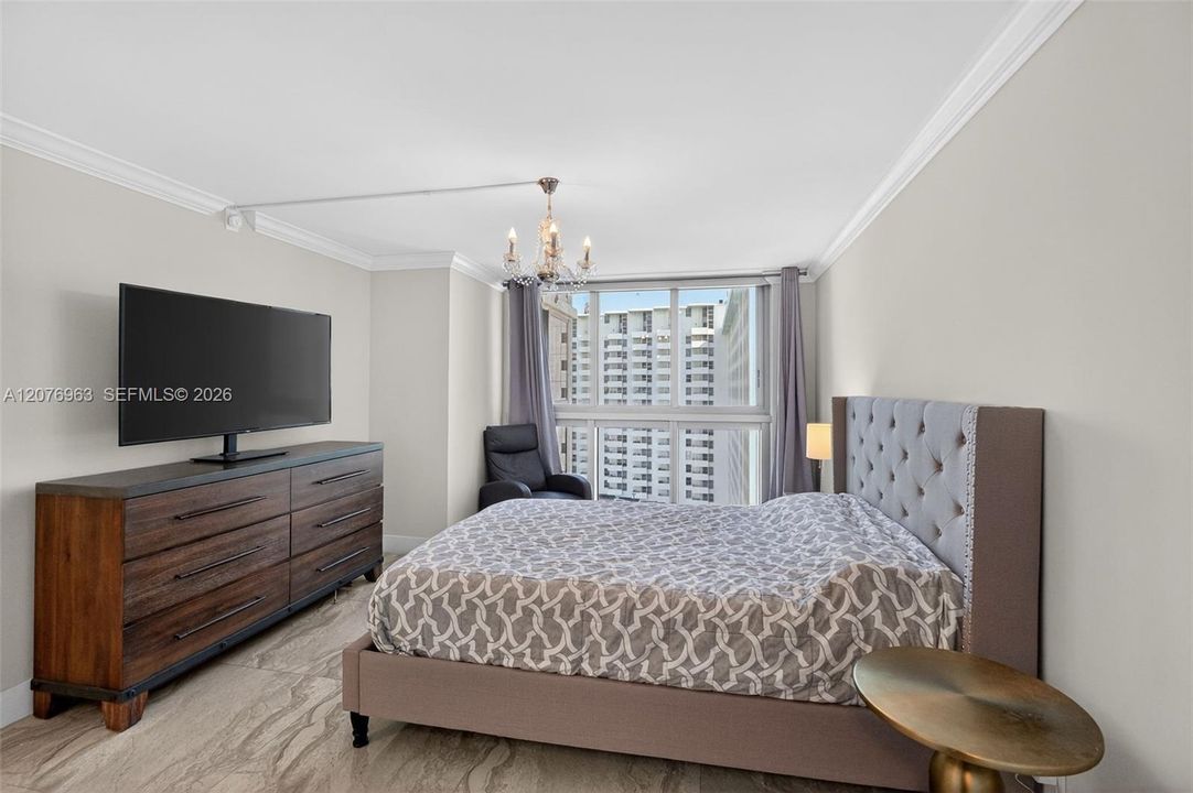 En Venta: $595,000 (2 camas, 1 baños, 1122 Pies cuadrados)