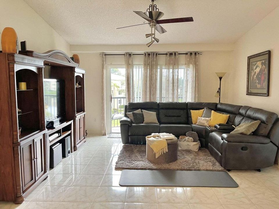 living rm