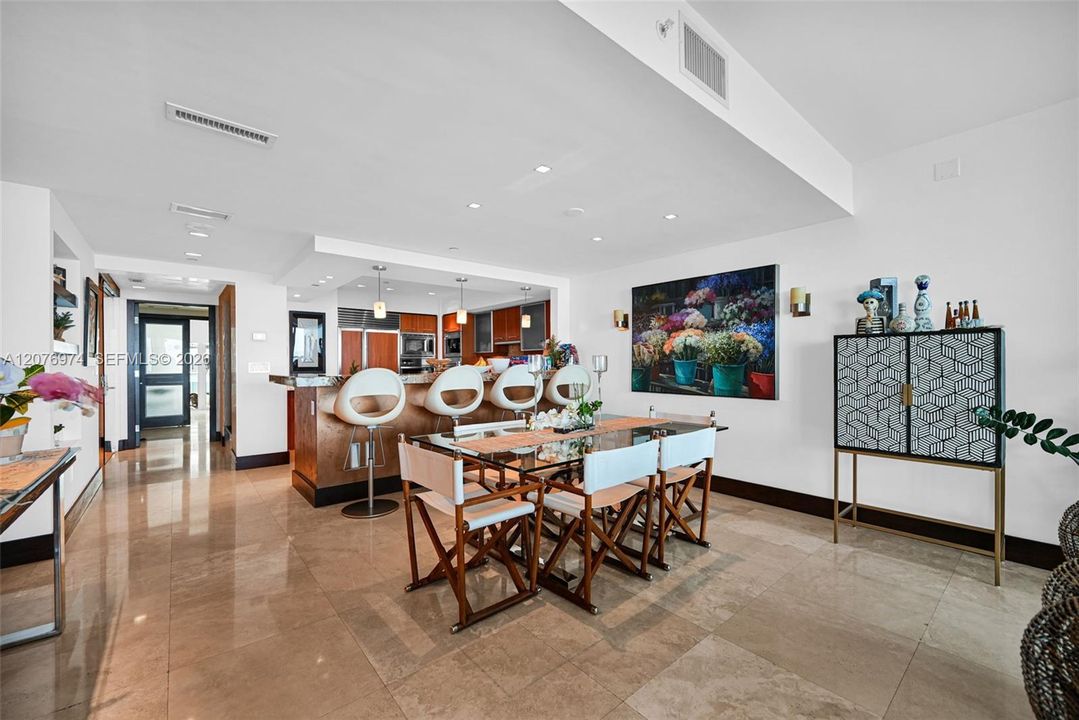 For Sale: $2,375,000 (3 beds, 3 baths, 2130 Square Feet)