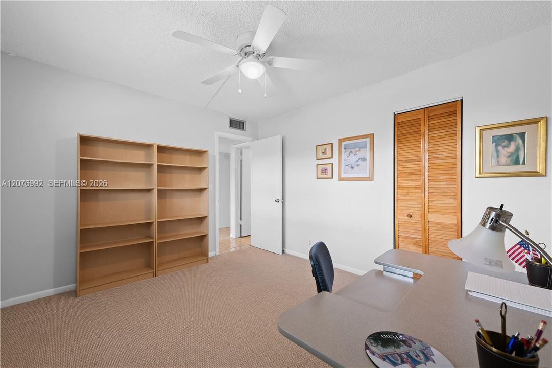 En Venta: $129,999 (2 camas, 2 baños, 1100 Pies cuadrados)