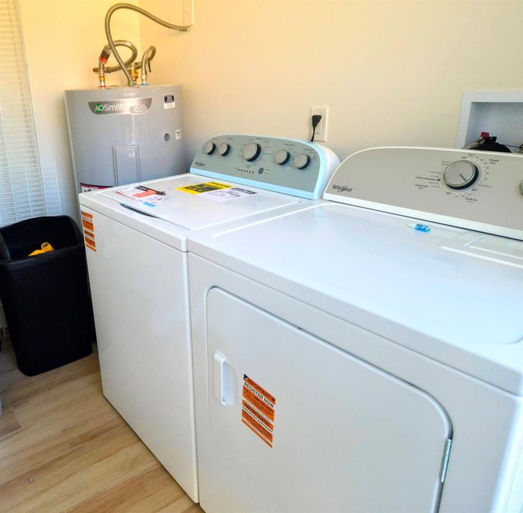 628 Monroe-Laundry1