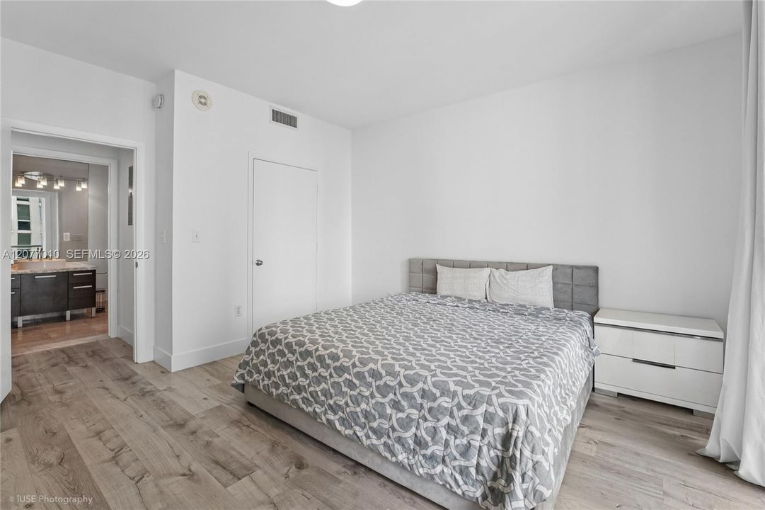 На продажу: $395,000 (1 спален, 1 ванн, 806 Квадратных фут)
