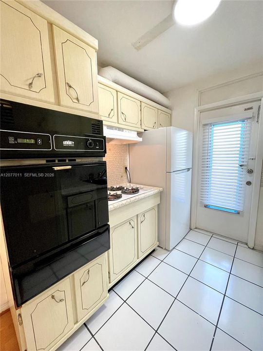 En Renta: $2,200 (1 camas, 1 baños, 700 Pies cuadrados)