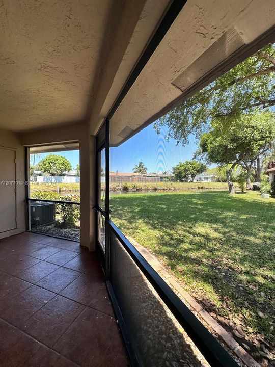En Venta: $410,000 (2 camas, 2 baños, 1342 Pies cuadrados)