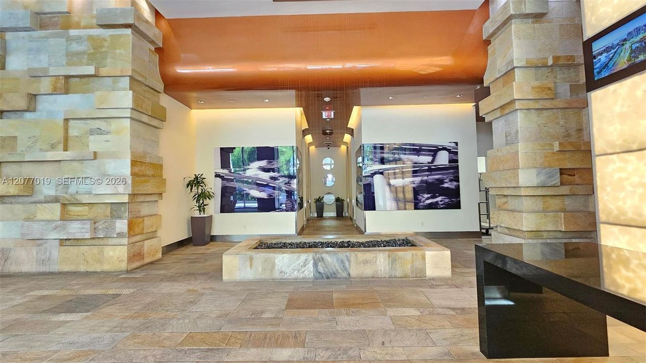 В аренду: $3,300 (1 спален, 1 ванн, 738 Квадратных фут)
