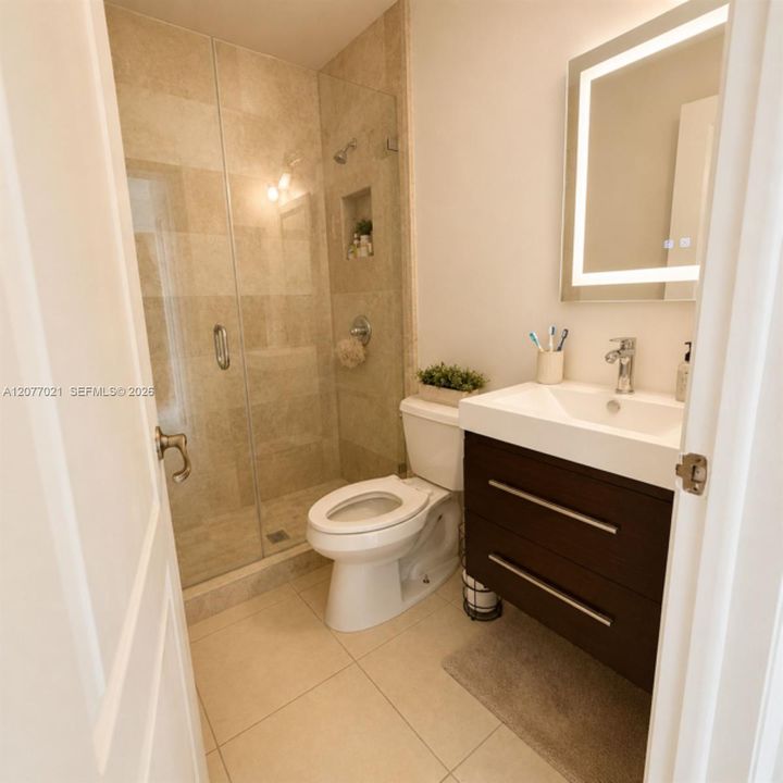 For Rent: $4,500 (3 beds, 2 baths, 1147 Square Feet)