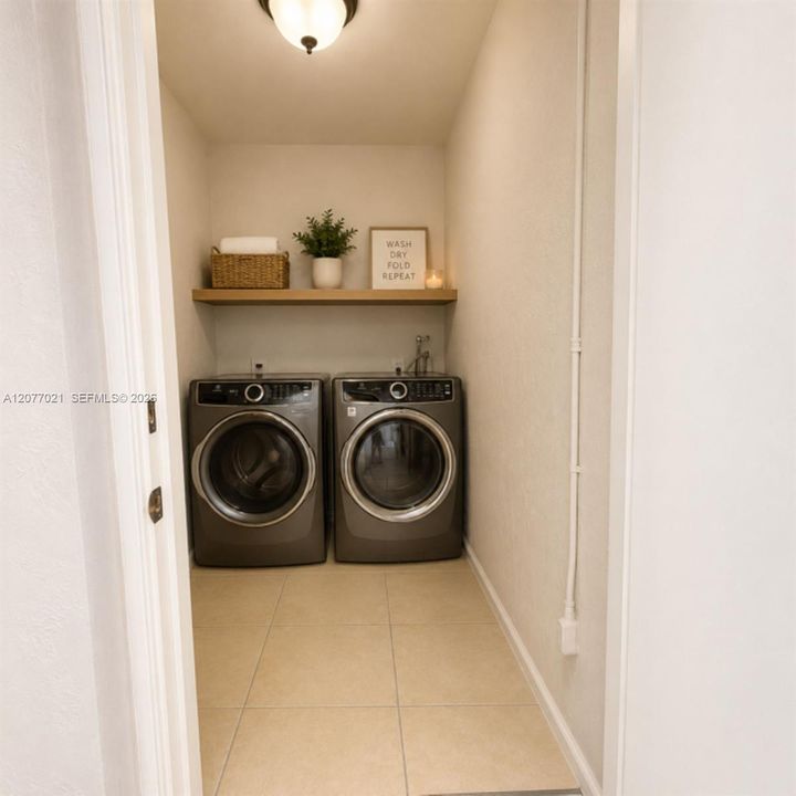 For Rent: $4,500 (3 beds, 2 baths, 1147 Square Feet)