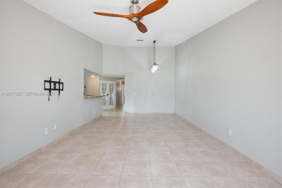 INTERIOR FLOOR PLAN