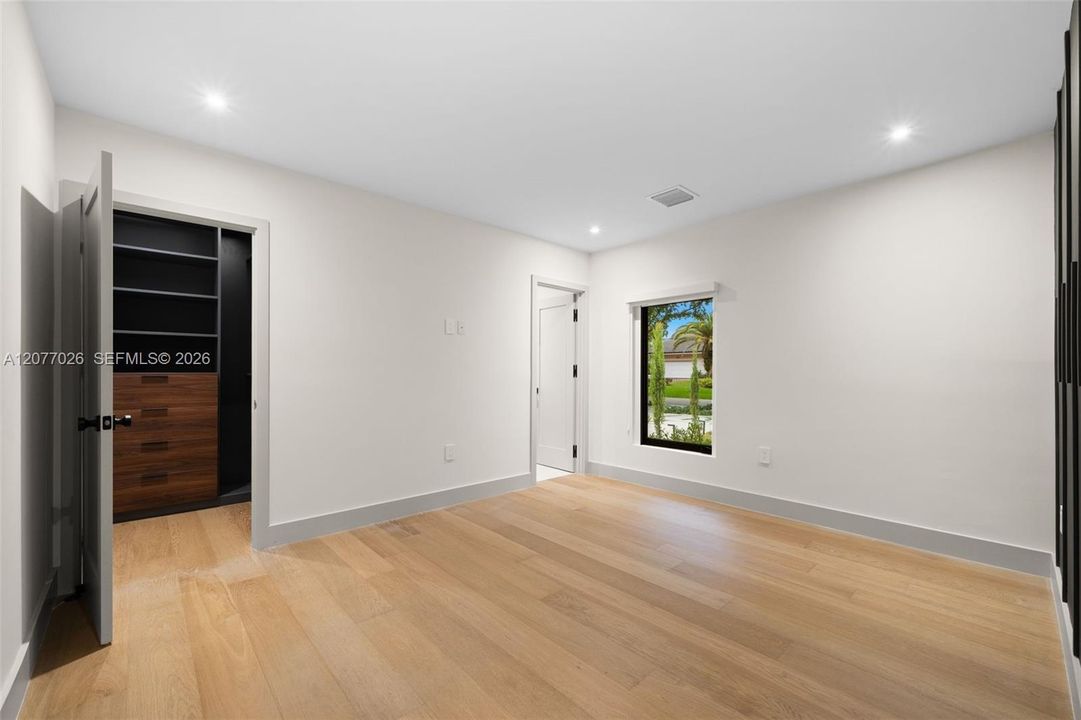 En Venta: $3,390,000 (4 camas, 5 baños, 3048 Pies cuadrados)