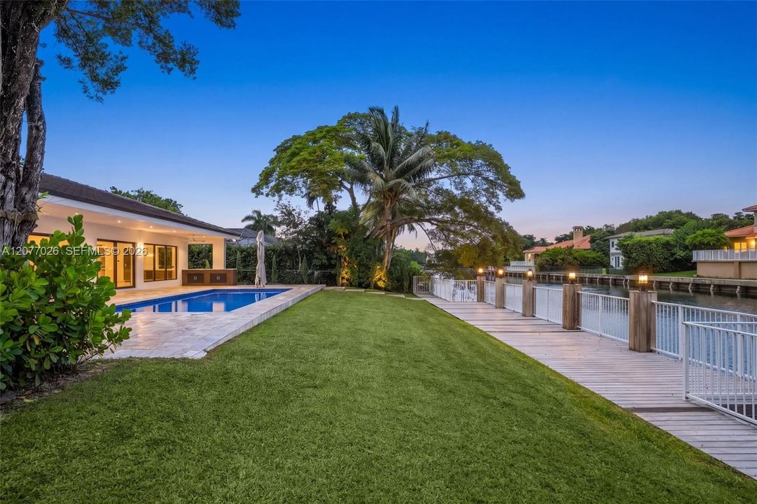 En Venta: $3,390,000 (4 camas, 5 baños, 3048 Pies cuadrados)
