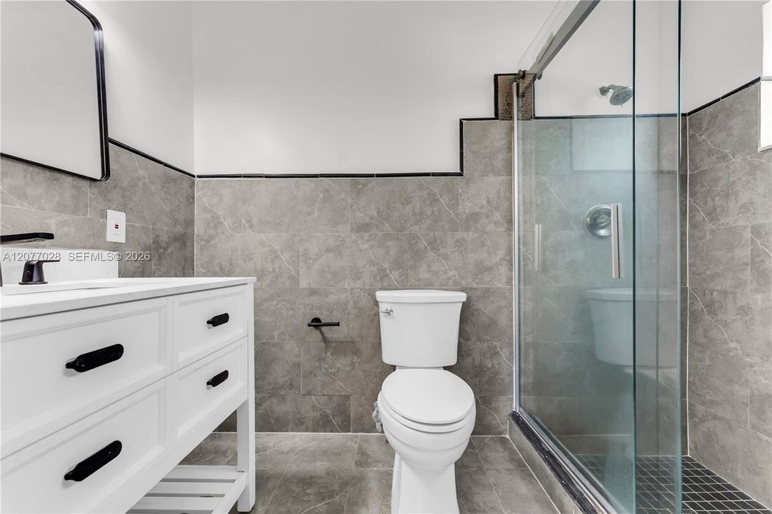 En Venta: $620,000 (4 camas, 2 baños, 1771 Pies cuadrados)