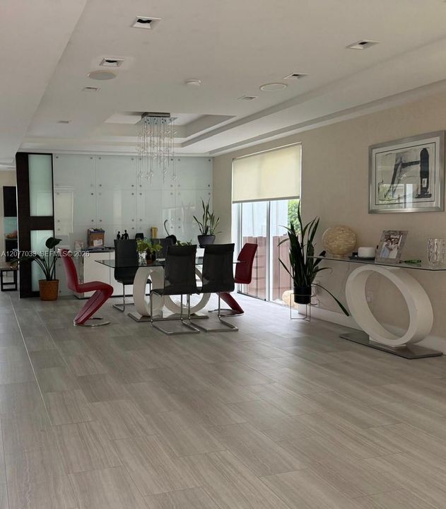 En Venta: $1,870,000 (4 camas, 4 baños, 2680 Pies cuadrados)
