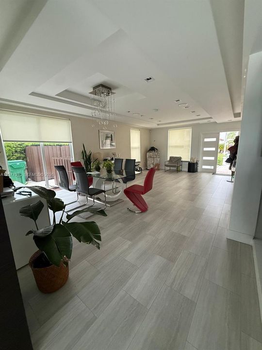 En Venta: $1,870,000 (4 camas, 4 baños, 2680 Pies cuadrados)